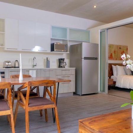 Bee Suites Santa Ana Экстерьер фото