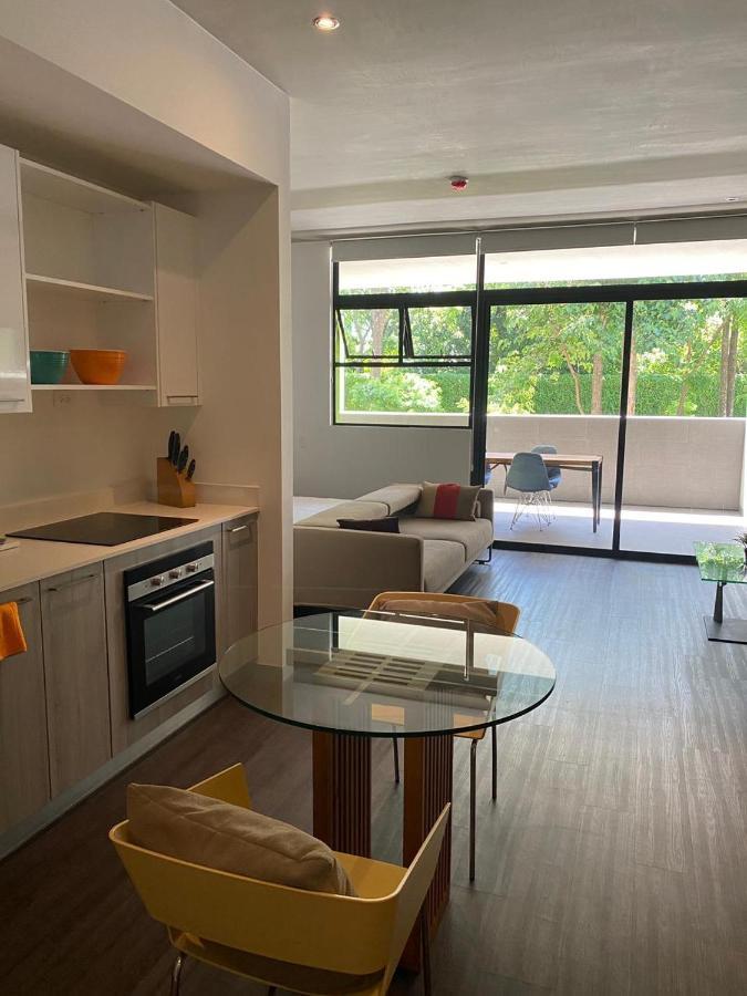 Bee Suites Santa Ana Экстерьер фото