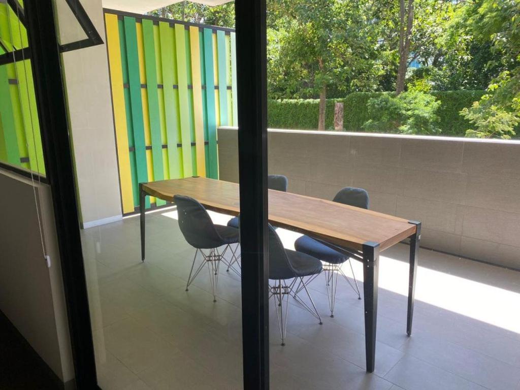 Bee Suites Santa Ana Экстерьер фото
