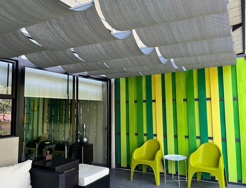 Bee Suites Santa Ana Экстерьер фото