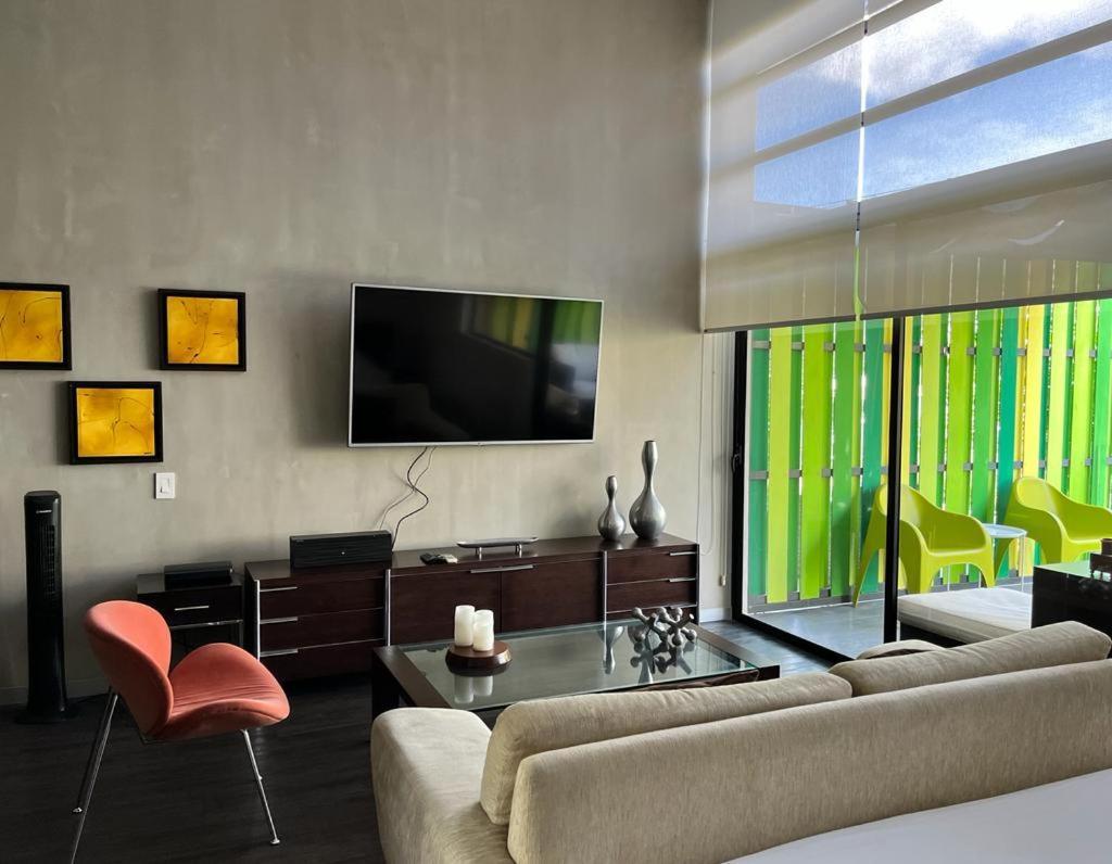 Bee Suites Santa Ana Экстерьер фото