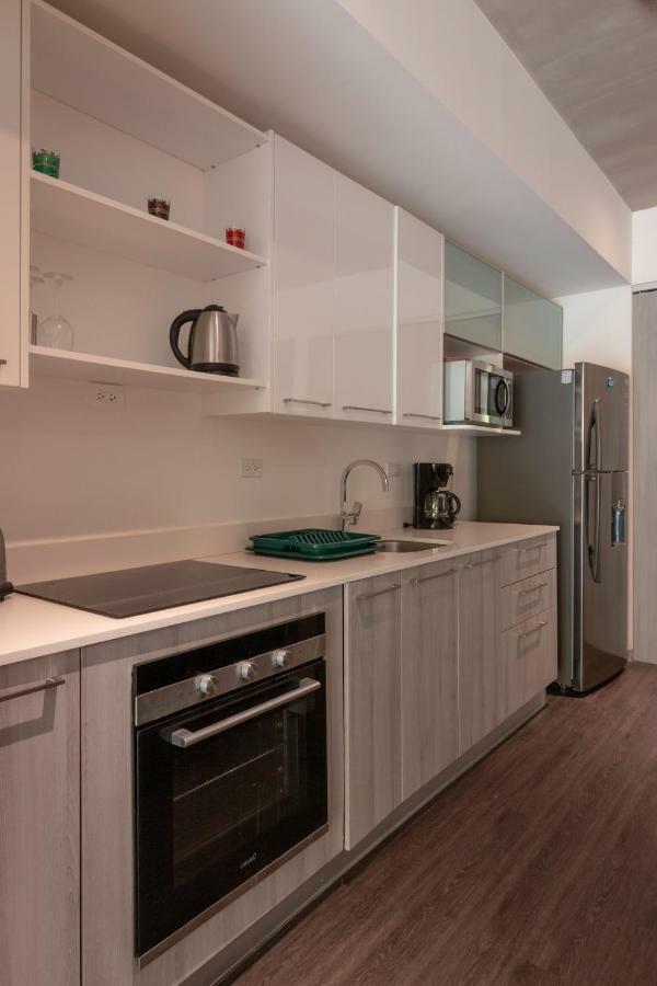 Bee Suites Santa Ana Экстерьер фото